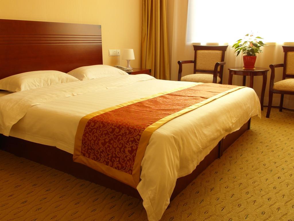 Tianjin Jinma Hotel Zimmer foto